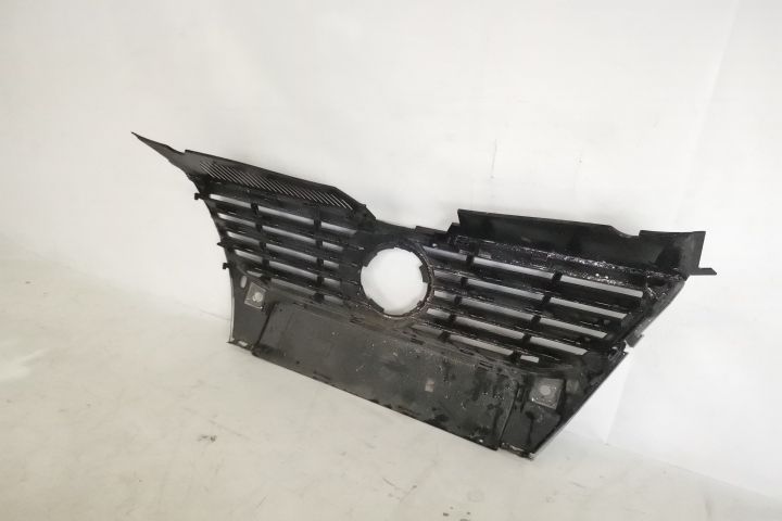 Grila Centrala Radiator Originala In Stare Buna Volkswagen VW  Passat