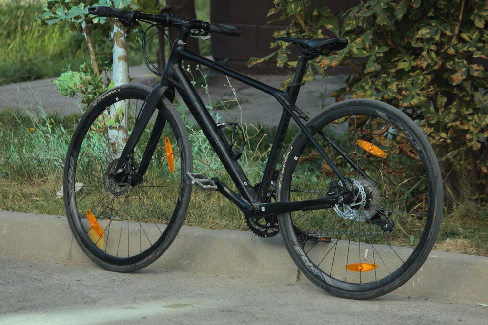 Шоссейник,Фитнес-байк Giant Fastroad sl1