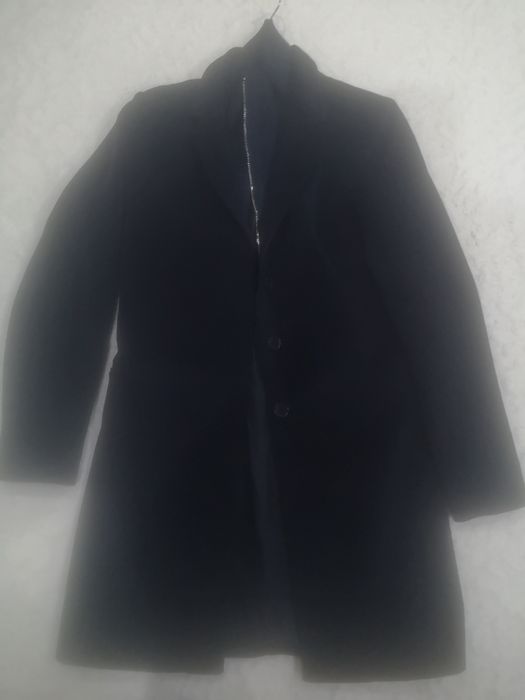 Дамско палто до коляното