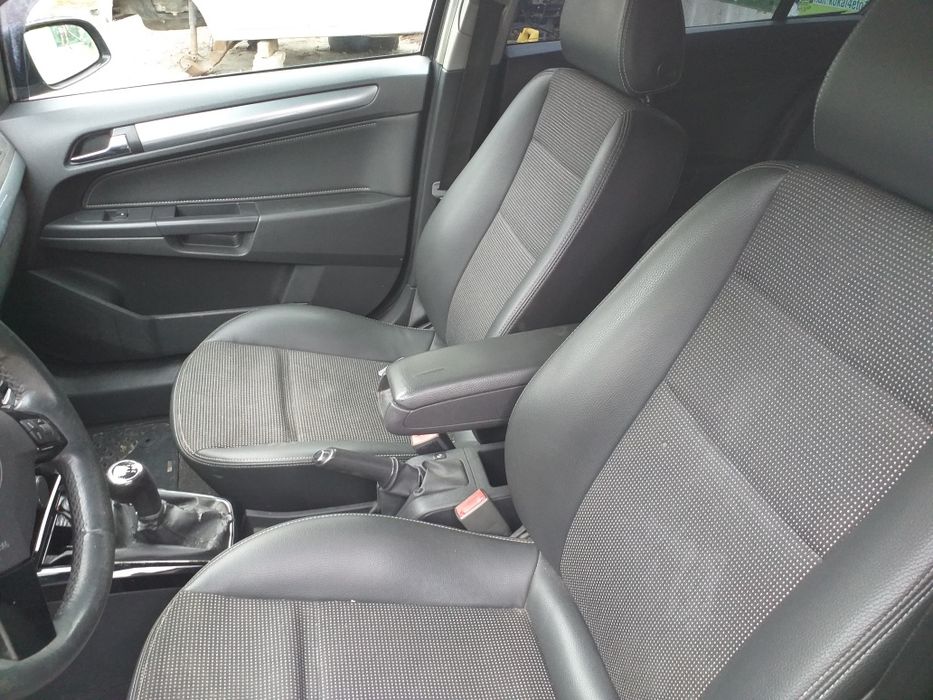 Опел Астра Н 1.9 120кс