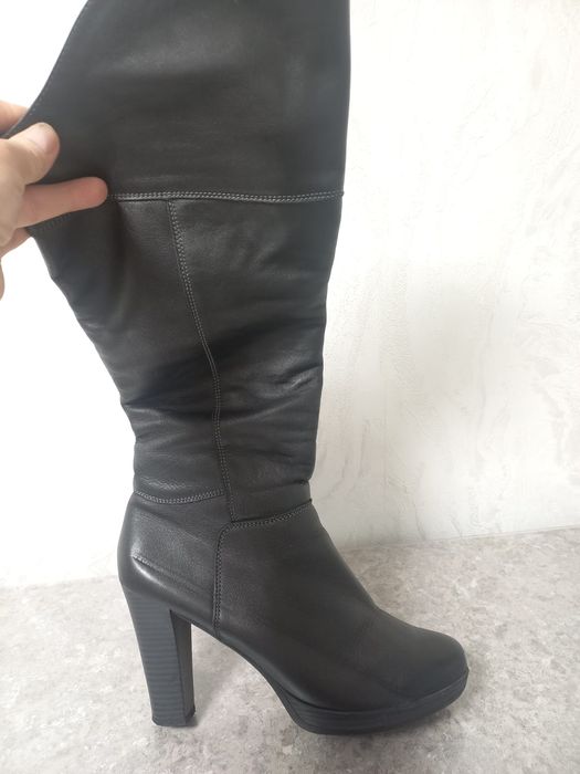 Продам сапоги хорошие