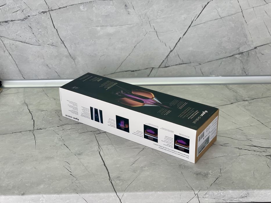 Dyson Airstrait HT01 (НОВА)