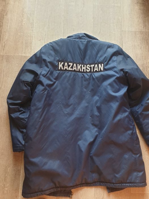 Продам зимнюю куртку