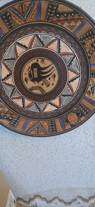 Декоративна, перуанска,от известен художник