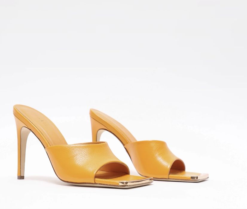 Нови обувки Ingiliz 37 номер сандали чехли оранжеви охра