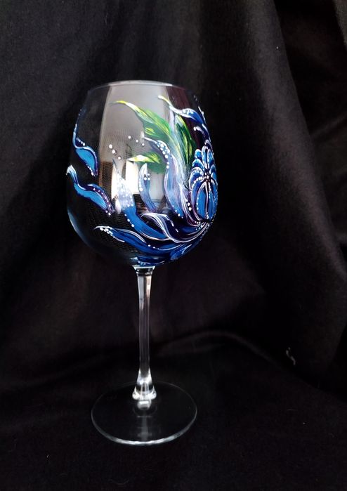 Рисувани чаши. Ръчна изработка