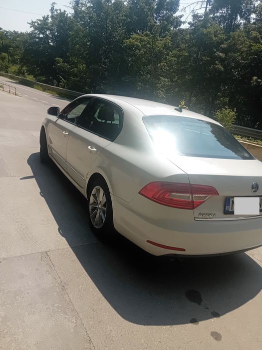 SKODA Superb 2014 — imagine 2