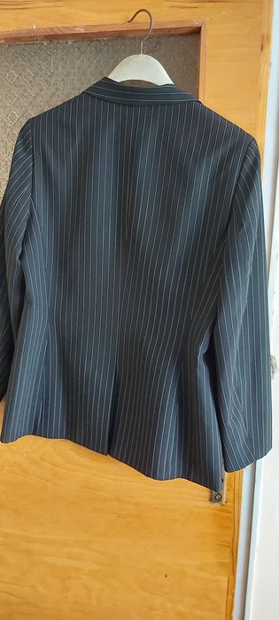 Дамско сако на раета- ново