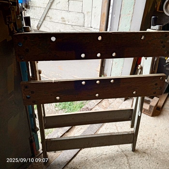 Верстак универсальный