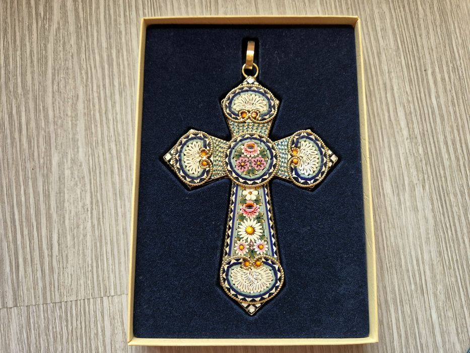 Италиански кръст от микромозайка – ръчна изработка, 15 см