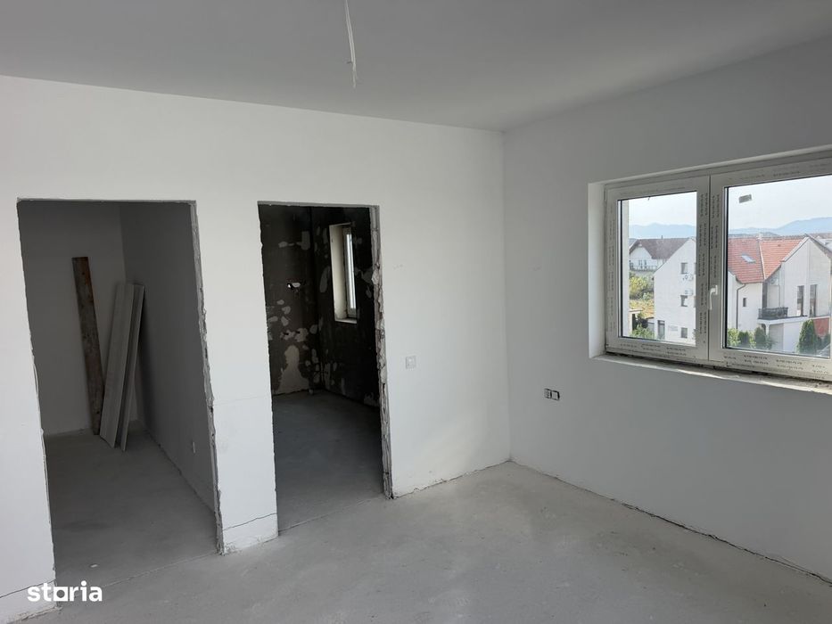 penthouse 4 camere 115 mp + terase 80 mp Ratiu Selimbar