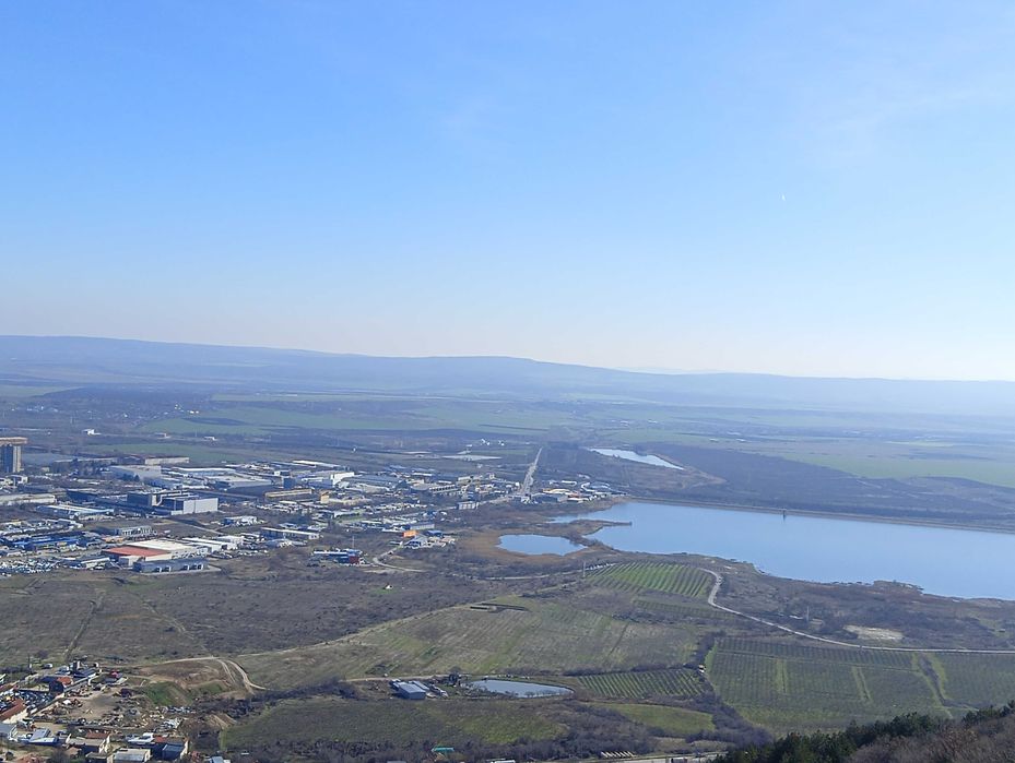 Нова масивна къща с акт 16