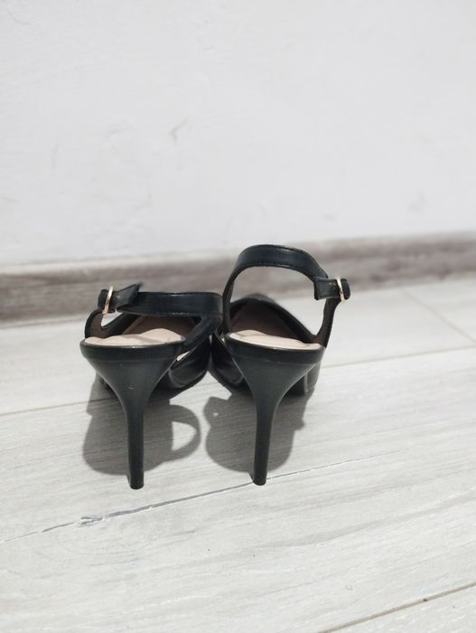 Туфли черные женские