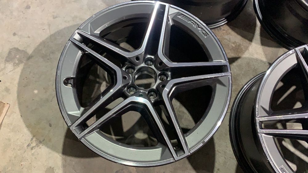 Jante Mercedes A Class CLA W176 W177 AMG 19 Zoll