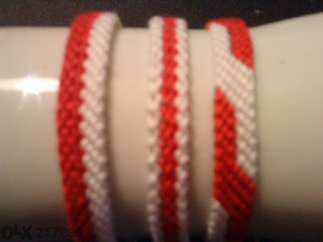 Продавам ръчно плетени мартеници - 0.55лв за брой