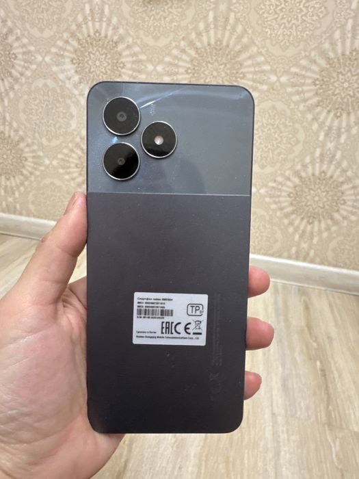 Продам Смартфон Realme Note 50 (2 штуки)