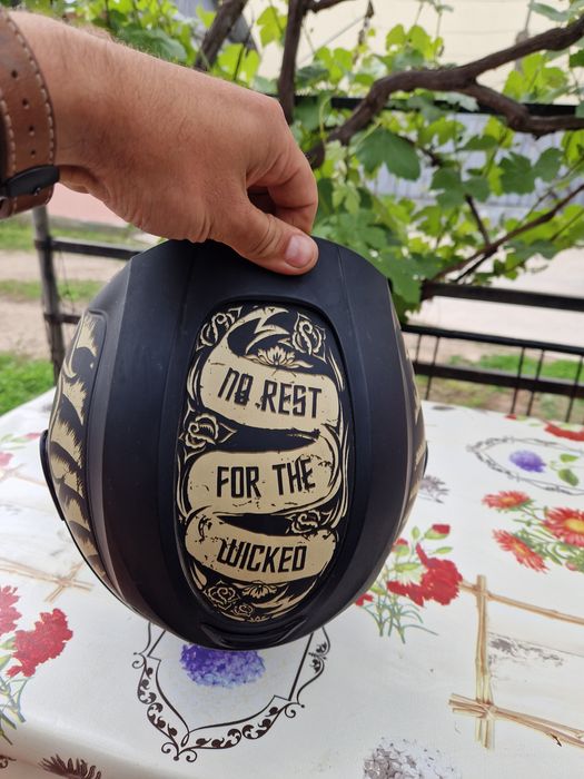 Cască ICON  aniversară