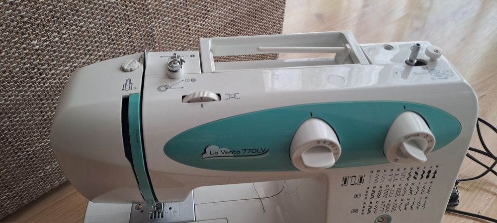 Masina de cusut minerva 32 cusaturi