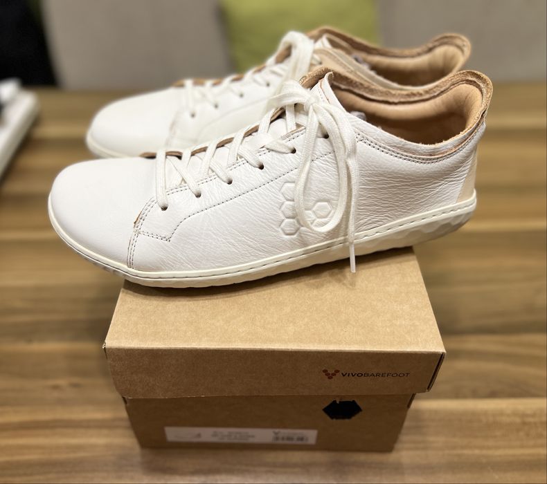 Боси обувки Виво Vivobarefoot geo court III off white/pink 41 номер