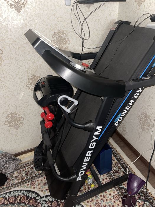 беговая дорожка идеальная Power Gym