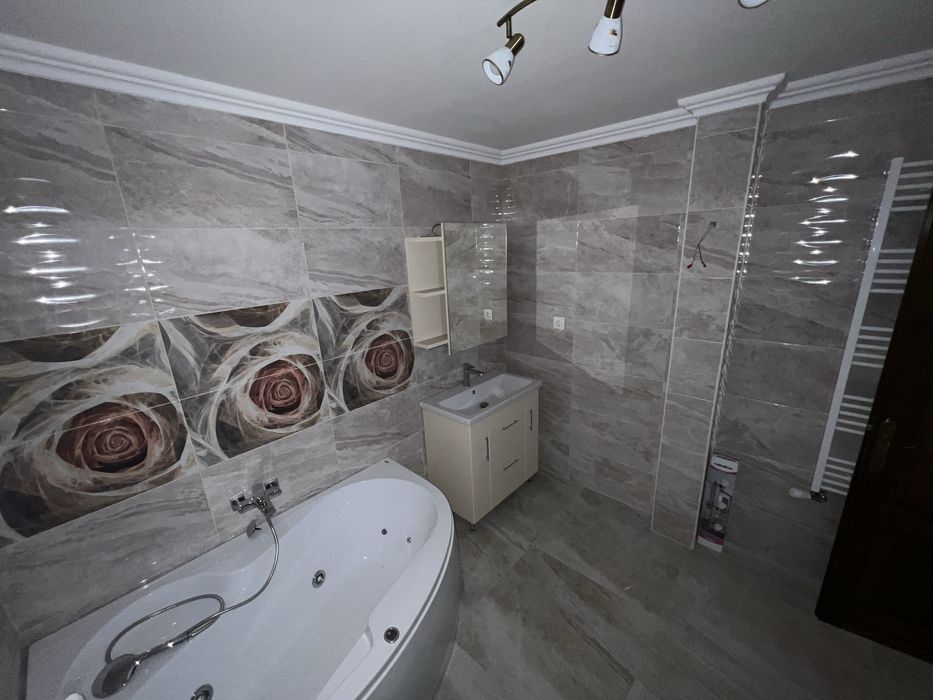 Apartament 69 mp 2/3 camere Beiuș finisat zona noului Aquapark