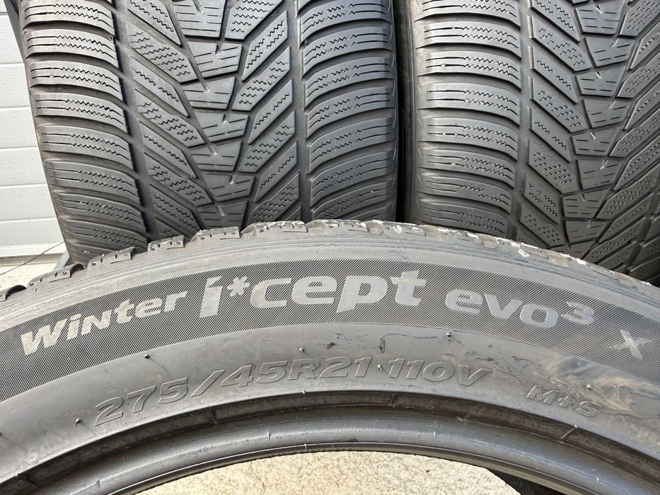 Anvelopa iarna 275/45 R21 – 315/40 R21 Hankook Winter I Cept EVO 3 X, Nokian WR SUV 4