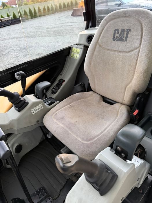 Mniescavatir cat 2,8 tone