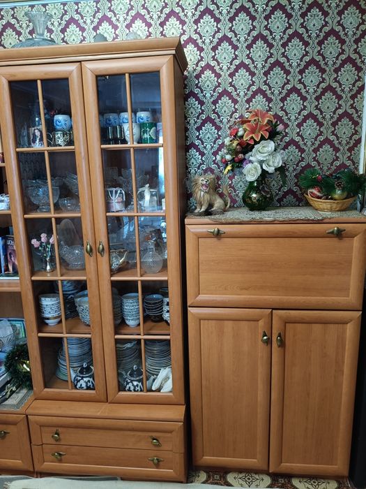 Продам мебель стенку