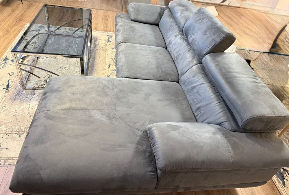 Canapea+ măsuță de cafea