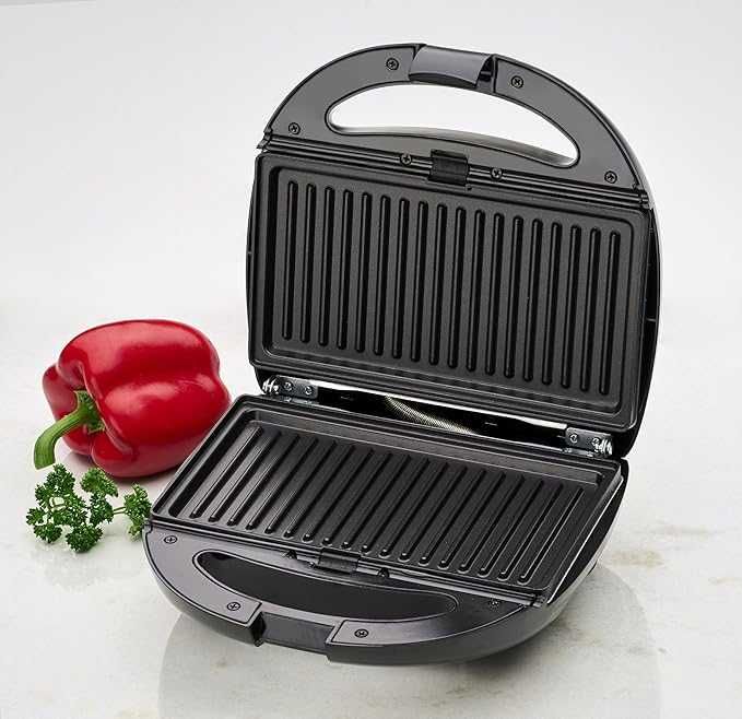 Clatronic ST/WA 3670 Гофретник със сменяеми котлони Черен, Неръждаема стомана