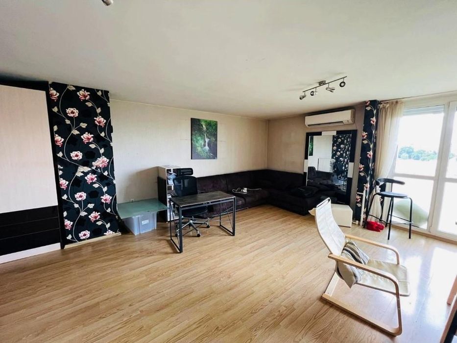 Дава се под наем Двустаен апартамент в София, Младост 3 - 86 кв.м за 699 € - Снимка #1