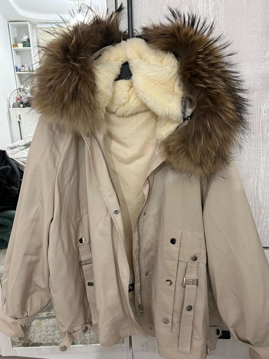 Б/у вещи верхние одежды и платья