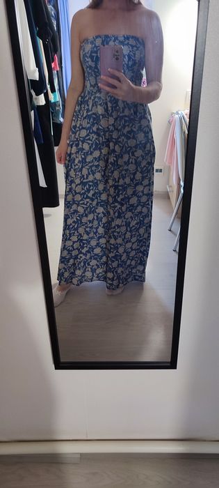 Продам платья все за 2000