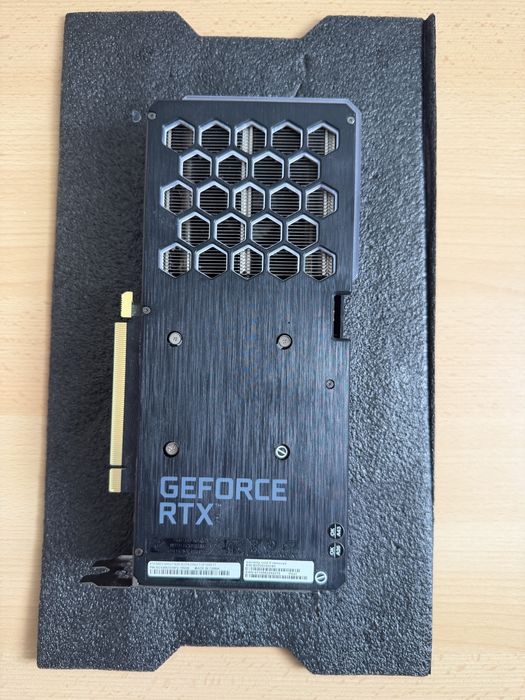 RTX 3060 Ti 8GB si i5 13500 – Gaming 1080p Ultra / 1440p High – Stare foarte bună