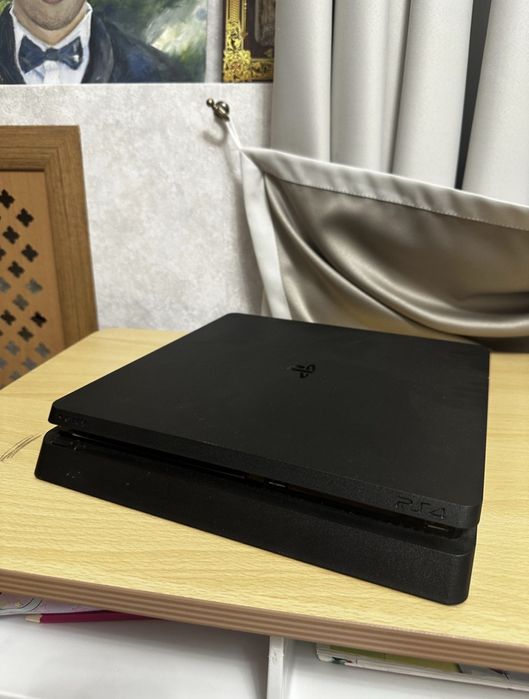 Playstation 4 два джойстика