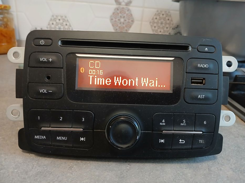 Radio Cd Dacia cu Bt