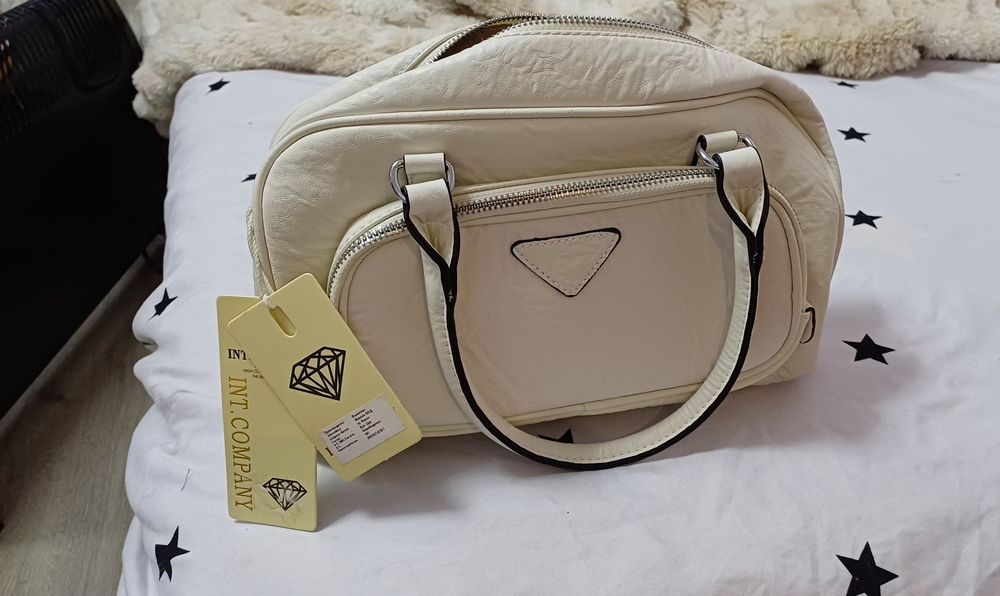 ДАМСКА ЧАНТА(елегантна и ежедневна)