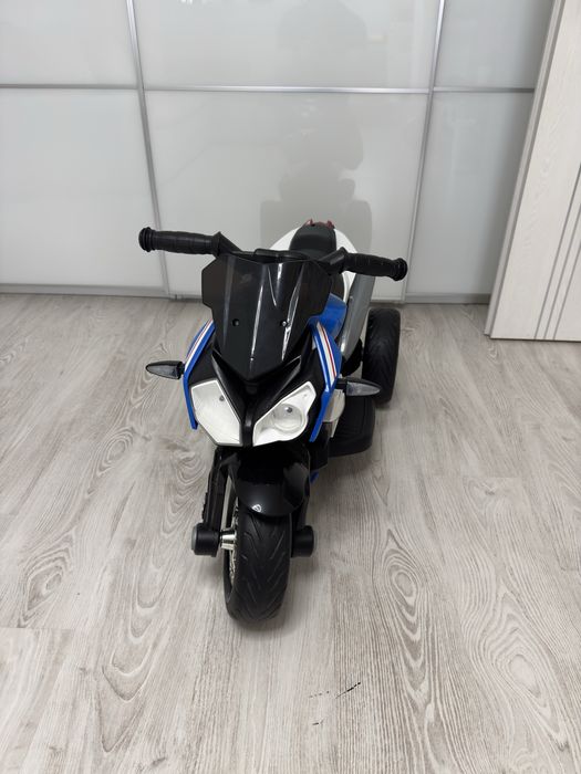 Motocicleta electrica pentru copii