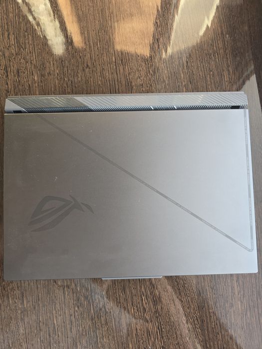 Игровой ноутбук. Asus Rog Strix