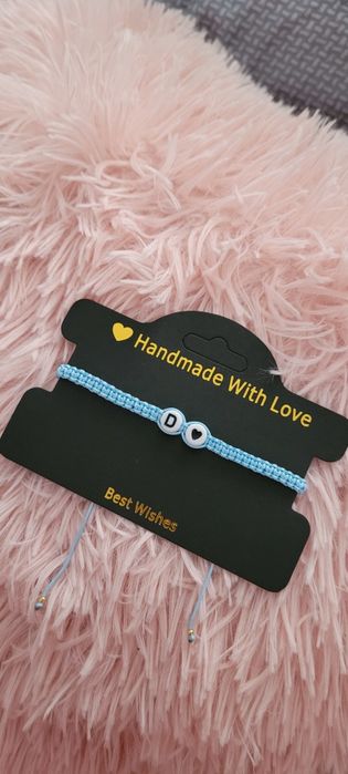 Brățări împletite