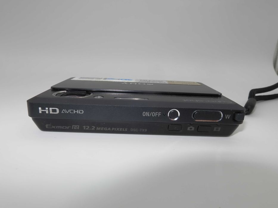 Sony Cyber-shot DSC TX9 ултра тънък и компактен фотоапарат, дигитална камера с голям тъч екран, Exmor R в отлично състояние, пълен комплект