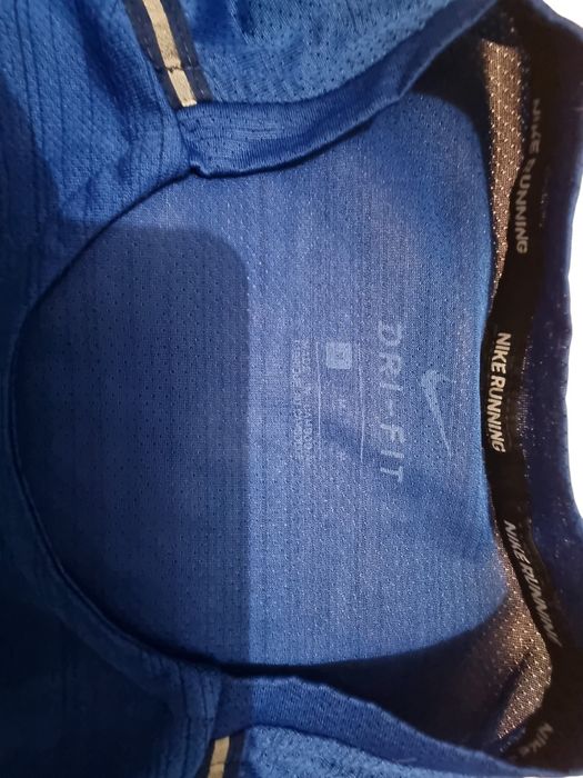 Tricou alergare Nike
