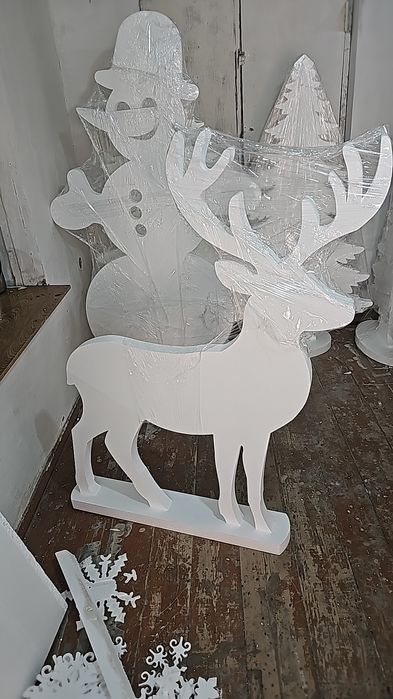 Новогодний декор из пенопласта