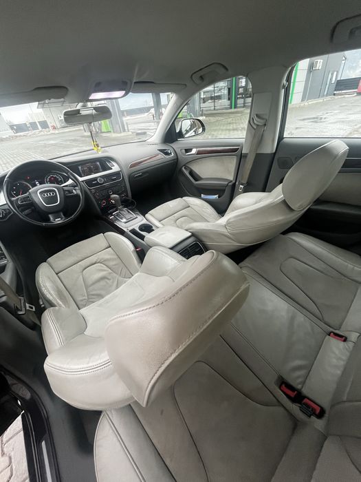 Audi A4B8 2009 2.0 tdi 143 cp automat piele full led xenon recent adus numere valabile