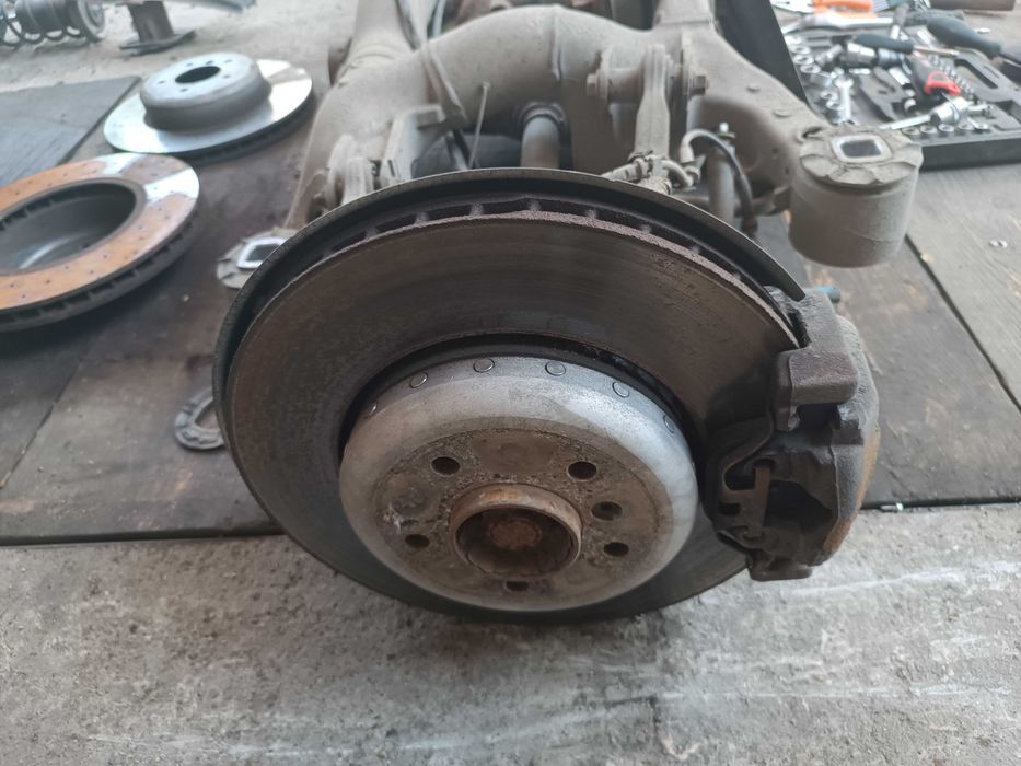 Bmw e60 e61 535d 286коня