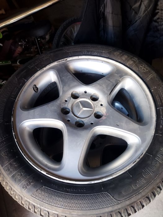 Оригинални лети джанти за Мерцедес w203 със зимни гуми Клебер 205 55