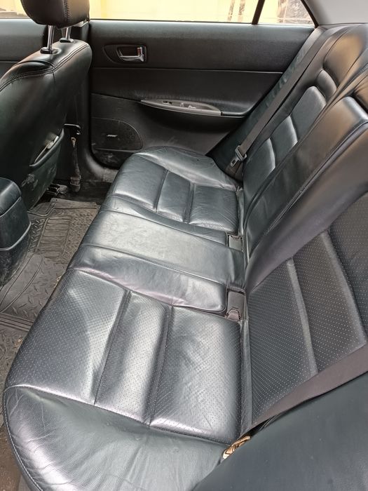 Продам машину Mazda 6