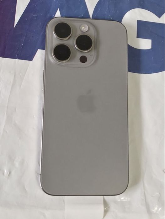 КАТО НОВ 256GB iPhone 15 Pro ЕМАГ Гаранция 2025 г. Natural | Сив