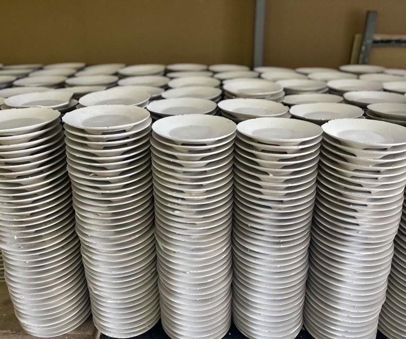 Гипсови чинии за чупене!