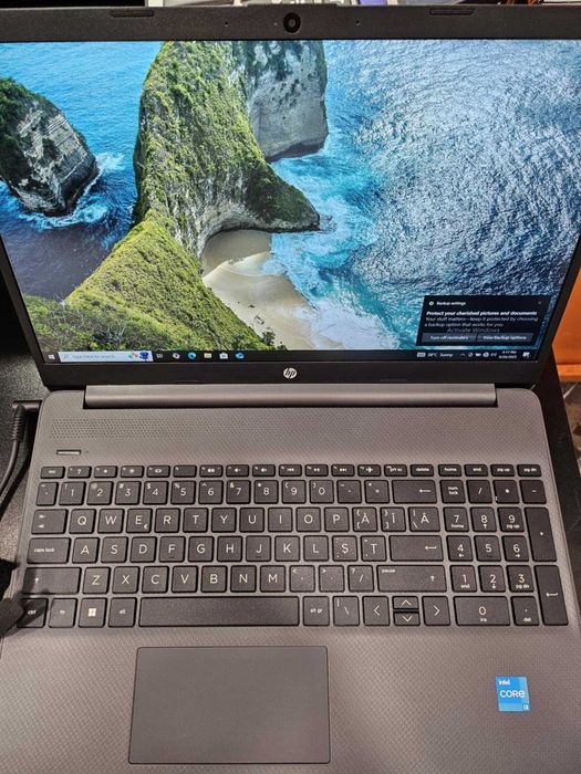 Hope Amanet P5-Laptop HP 15S-FQ2026NQ, i3-1115G4/256 SSD/8 RAM